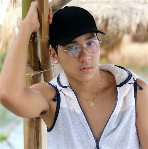 clifford pusing jakol|@KissBoyMovie .